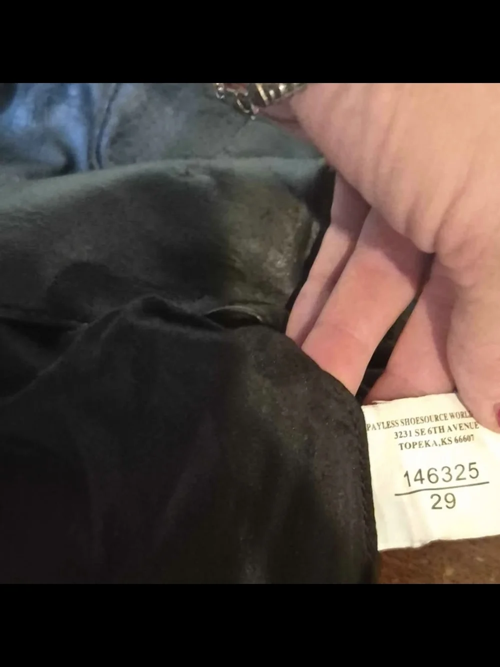 American Eagle Outfitters item description